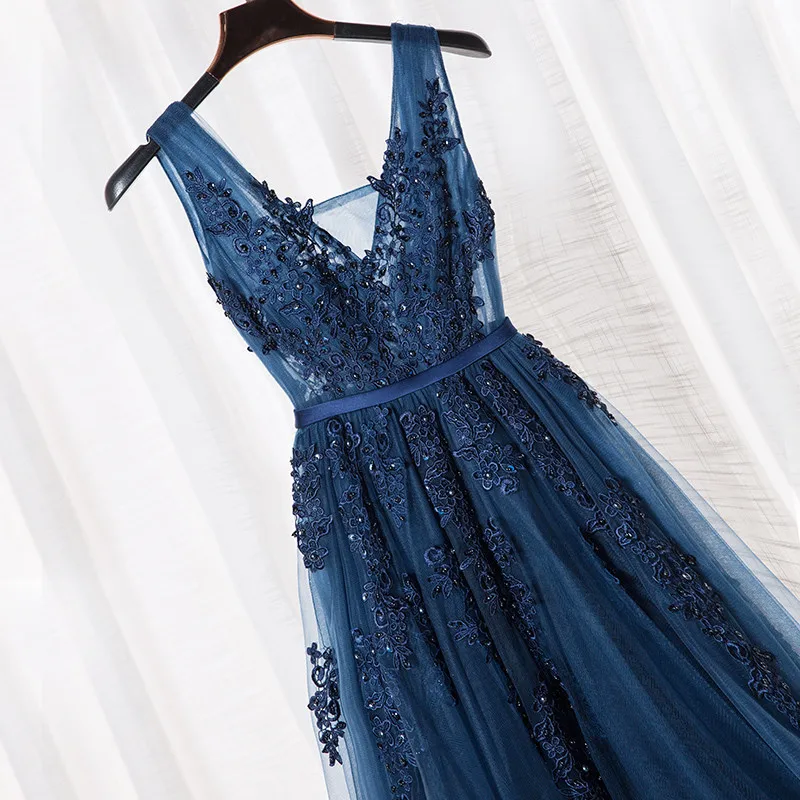 

2019 Vestido De Festa V Neck Cap Sleeve Navy Blue Evening Dresses Women Vintage Lace Appliques Long Formal Prom Party Gowns