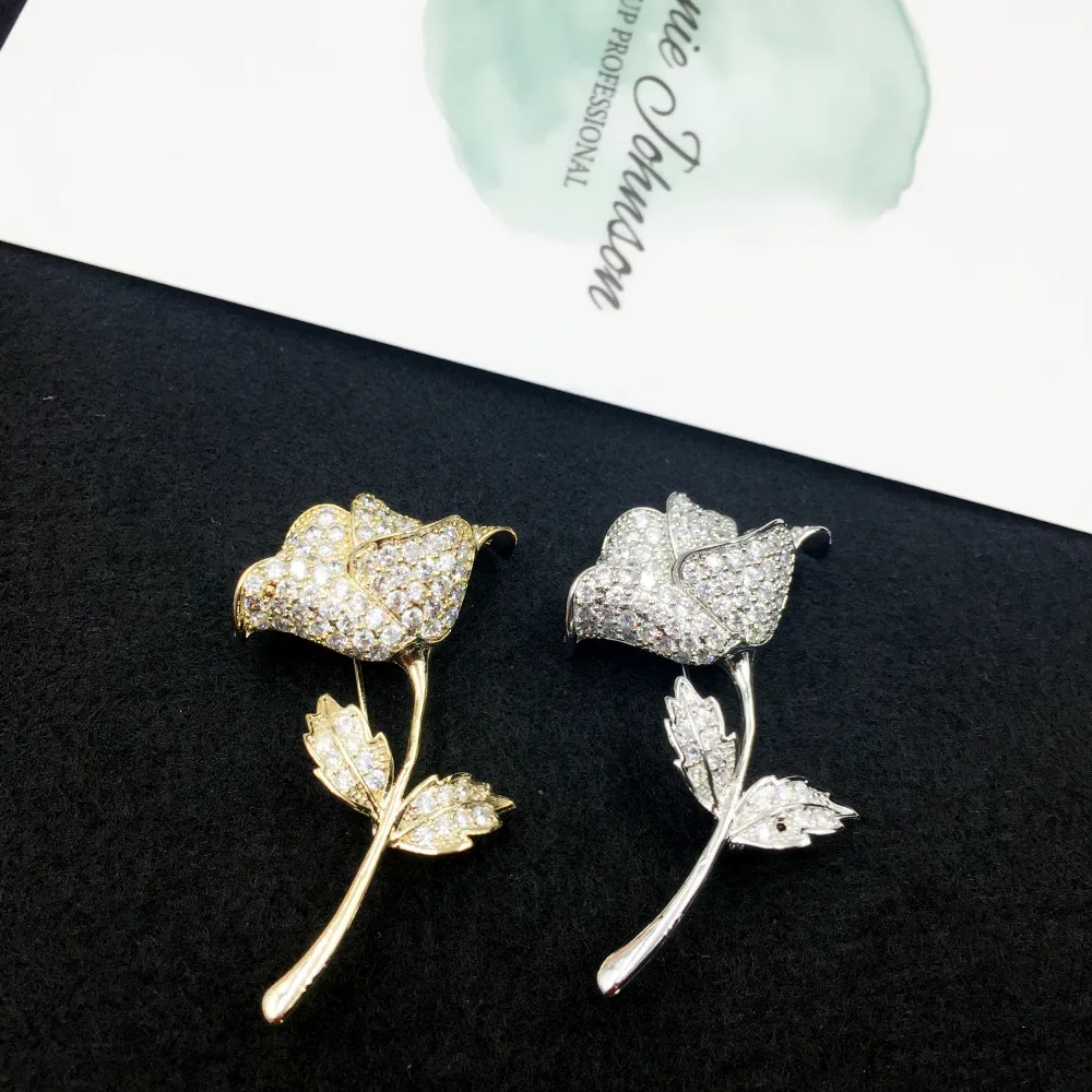 

New Fashion Flower Brooch for Women Girl Elegant Plant Zircon Brooches Pins Jewelry Wedding Party Invitation Gift