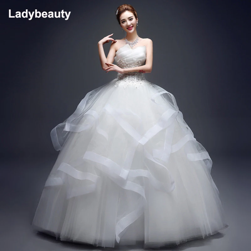 

Ladybeauty New Appliques pearls Vintage White Wedding Dresses 2018 Strapless Tiered Floor-length Wedding Gowns New Formal Vestid