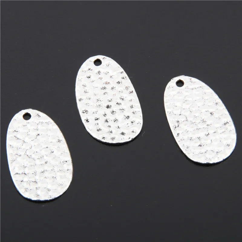

8pcs Antique Silver Oval-shaped Charms Pendant Crafts Diy Handmade Jewelry Finding A2659