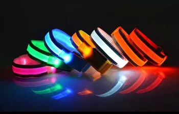 

30pcs/lot 32cm Nylon LED Sports Outdoor WristBands Strap Glowing Armband Light Flashing Bracelet Party Concert Sporting Supplies