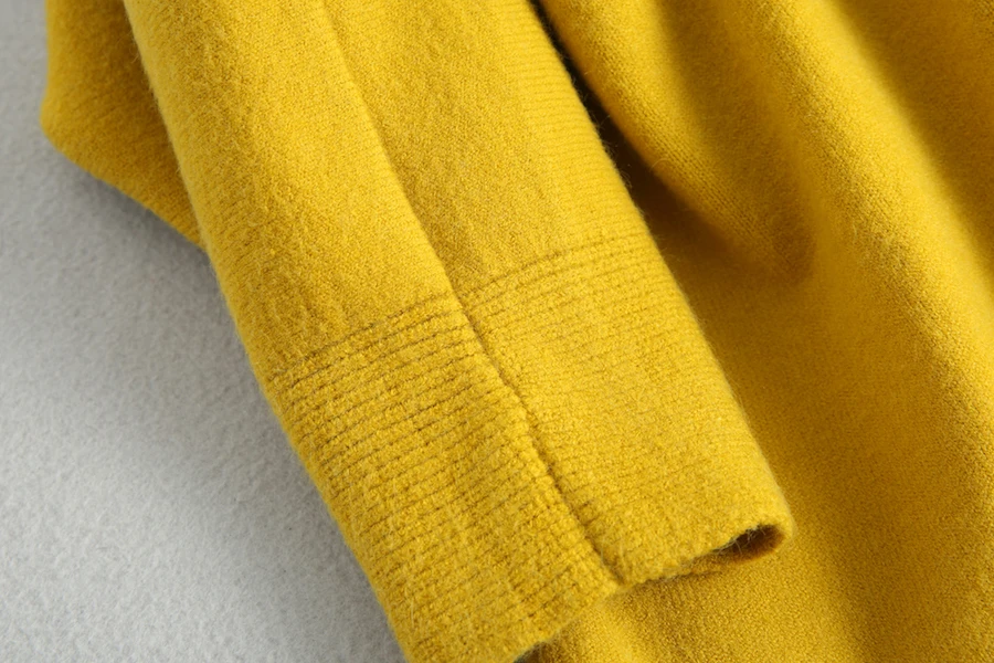 7F0A0893