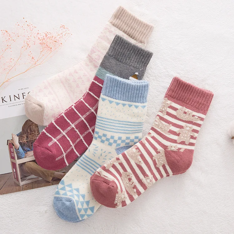 

Cartoon Animals Cotton Women/men Spring Autumn Painting Kawaii Crew Girl Thicken Short Socks Cute Harajuku Street Tide Casual