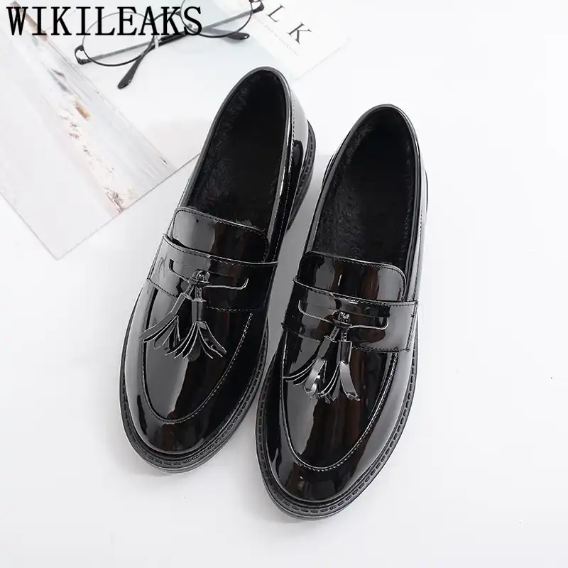 calçado slip on