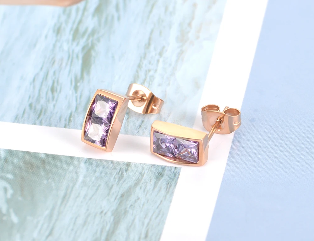 Lokaer серьги-гвоздики с кубическим цирконием светло-фиолетовые и белые ювелирные изделия с кристаллами из нержавеющей стали для женщин подарок горный хрусталь CZ E18044
