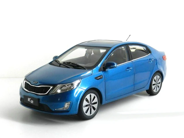  Modelo fundido a presión para Kia K2 Rio, juguete de aleación azul, colección de coches en miniatura, regalos