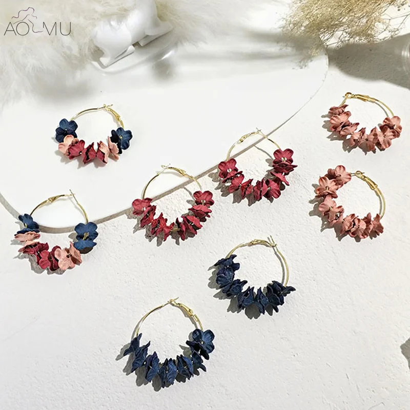 

AOMU 2018 Exaggerate Fabric Flower Circle Hoop Earrings Bijoux Sweety Colourful Petal Alloy Ear Circle Big Earrings for Women