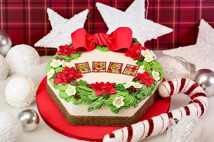 Karen_Davies_Sugarcraft_2017_08_23_080-1.webp