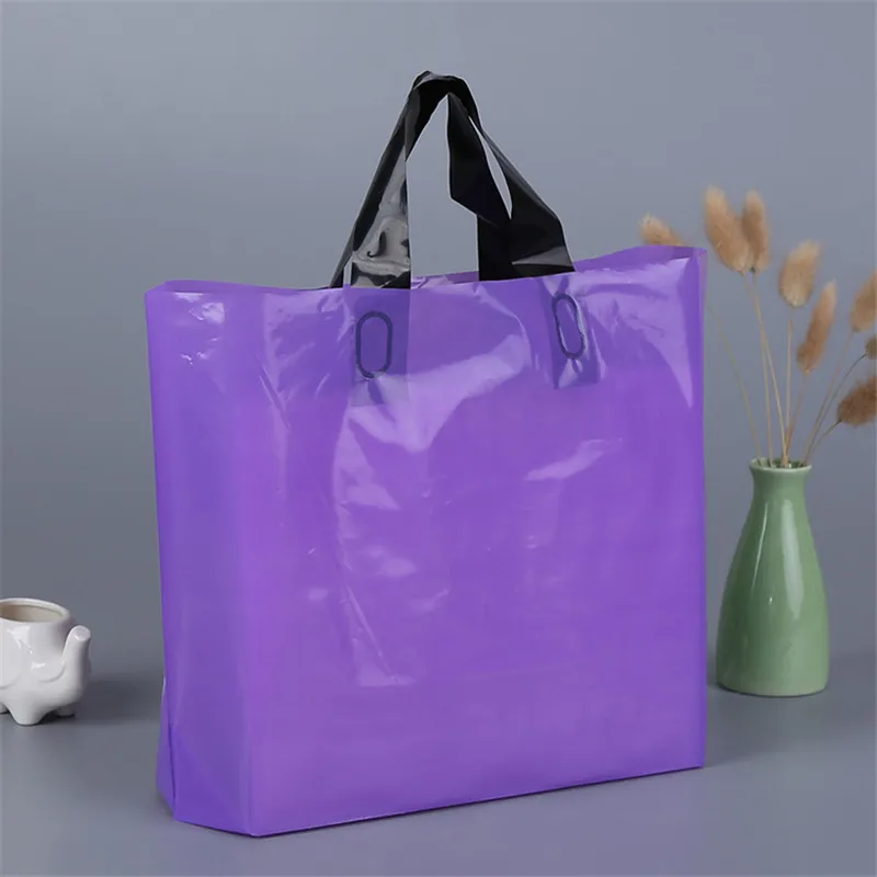 500pcs-lot-custom-logo-printed-plastic-packing-shopping-bags-with-handle-customized-garment-clothing-gift-packaging (2)