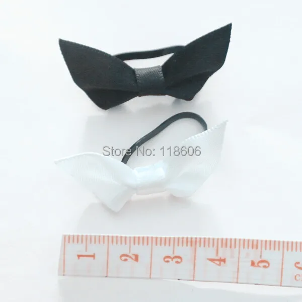 pretied bow1.jpg