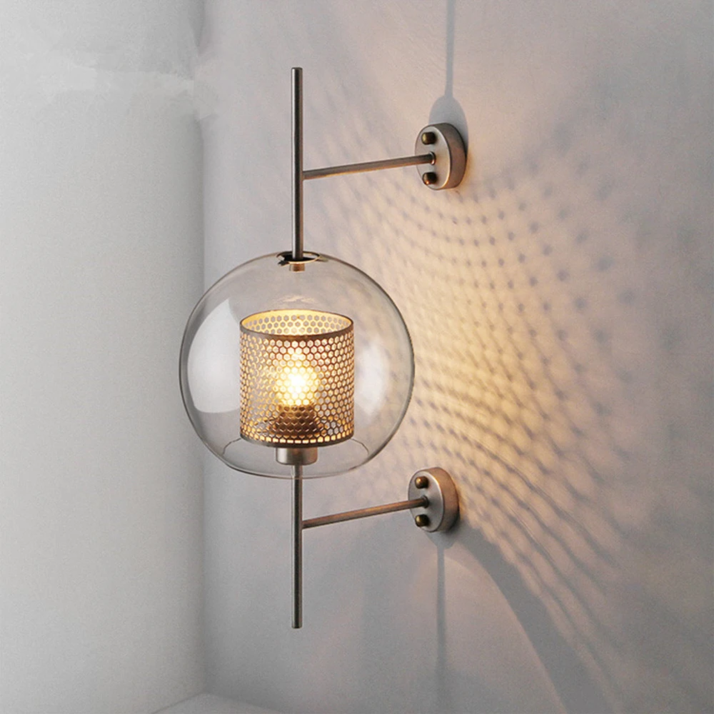 

Luxury Loft E27 Bulb LED Vintage Industrial Wall Sconce Light Fixture with Round Clear Glass Globe Hand Blown Shade Wall Lamp