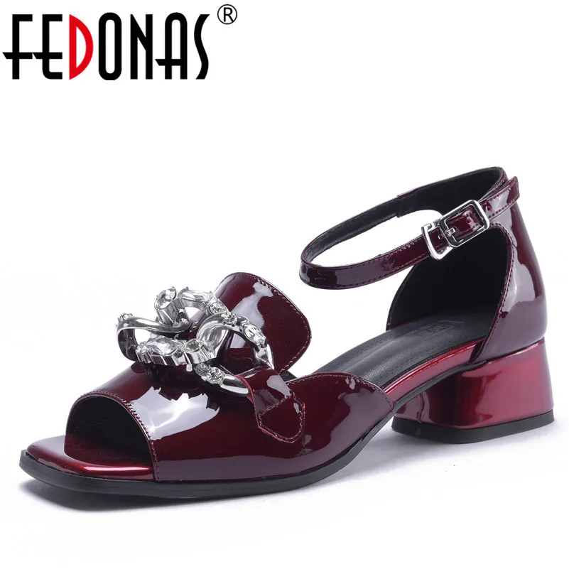 

FEDONAS New Women Genuine Leather Sandals Sexy High Heels Fashion Summer Rhinestone Chains Wedding Party Shoes Woman Sandalias