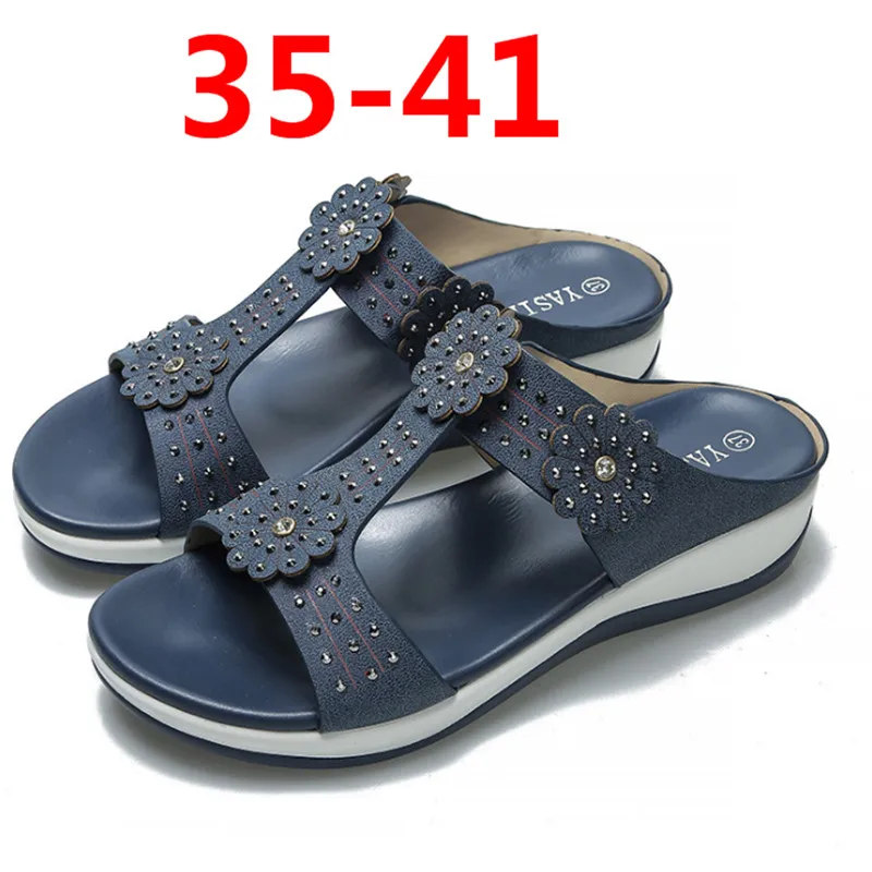 

2019 summer new ladies slippers wearing rhinestones sponge shoes women's shoes cross-border flat sandals and slippers
