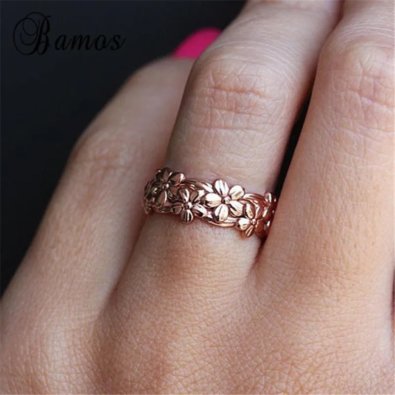 

Bamos Female Cute Daisy Flower Finger Ring Vintage Rose Gold Filled Engagement Rings For Women Fashion Wedding Jewelry Best Gift