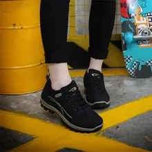 Autumn winter mountaineering shoes anti slip lady outdoor sports wear-resistant hill climbing light waterproof wear resistant