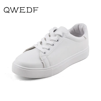 

QWEDF Woman Vulcanize Shoes Luxury Femme Breathable Sneakers Casual Flats for Women Trainers Ladies New Designers Hot Sale N1-56