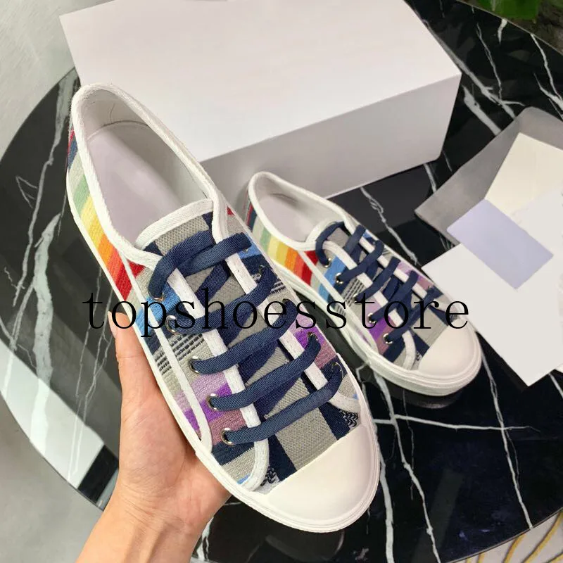 

women Sneakers 2019 New Brand Women Shoes Designer Low Top Canvas rainbow Design Sneaker Lace Up Flat Trainer shoes woman