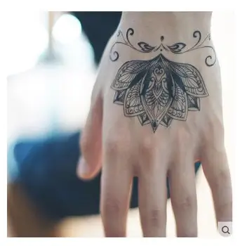

2016 new disposable tattoo henna hand tattoo flash tattoo Vatican flower wall sticker waterproof tattoo stickers original watch