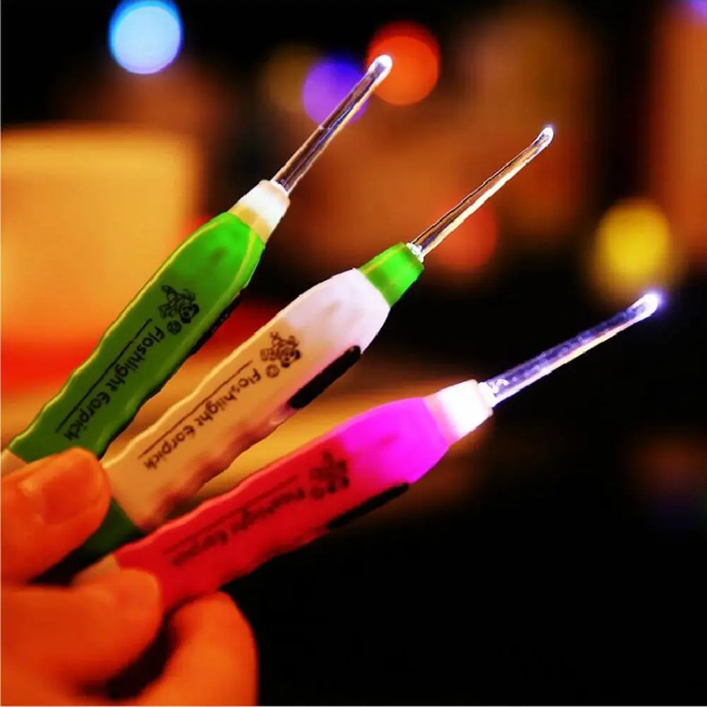 

Cartoon Ear Wax Cleaning Tools Removal for Kids LED Flashlight Child Earpick Ear Wax Removal Tweezers Luminous Cleaning Tool