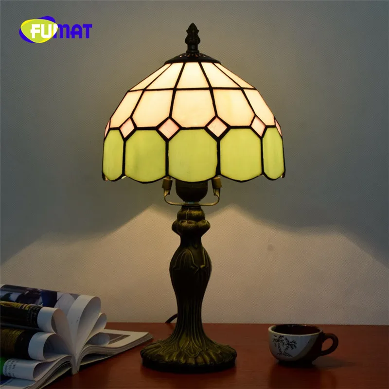 Tiffany Table lamp2