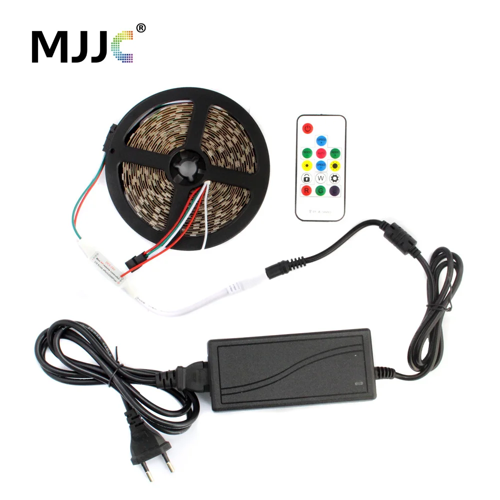 5 м WS2812B IC Светодиодная Пиксельная полоса света Адресуемая В DC SMD 5050 + RF пульт