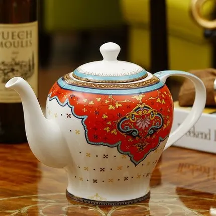 Европейская чайная чашка, кофейная чашка, набор простой костяного фарфора, кофейный набор, послеобеденный чайный набор, черная чайная кружка, керамическая кружка Изысканная подарочная коробка