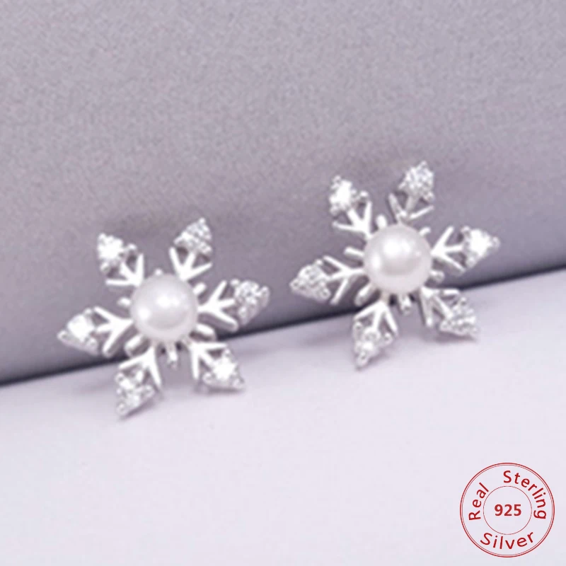

Unique 925 Sterling Silver Snowflake Earrings For Women Imitation Pearl Small Stud Earrings for Girlfriends Christmas Gift