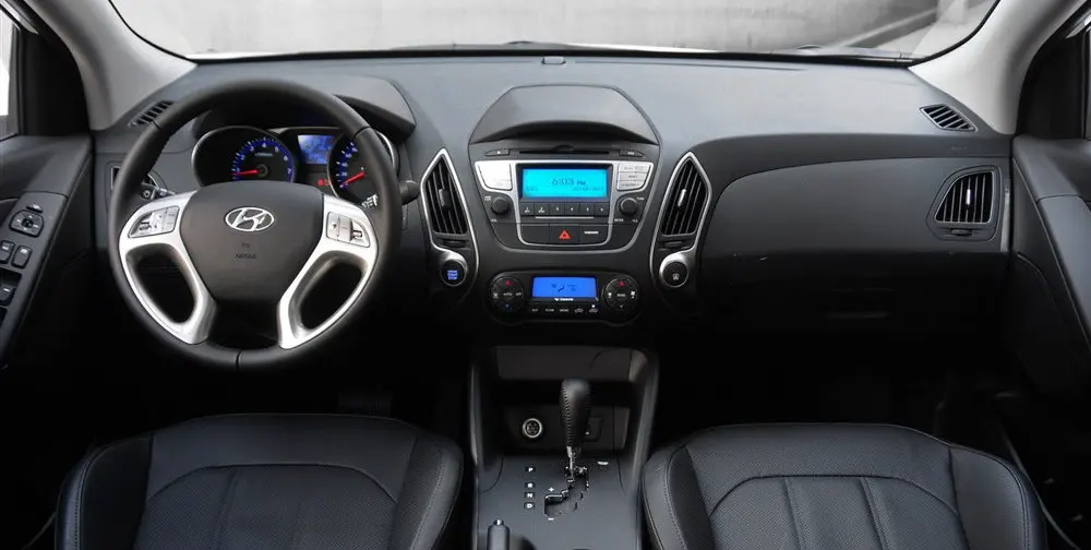 Flash Deal OZGQ Android 7.1 Car Player For Hyundai IX35 / Tucson ix35 2009-2015 Car GPS Navigation WI-FI 3G 4G Bluetooth Radio TV Video 5