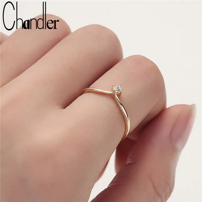 

Chandler Tiny Crystal Ring Gold White Austrian Crystal Delicate Single Small Cubic Zircon Crown Thin Rings Female Fashion Bague