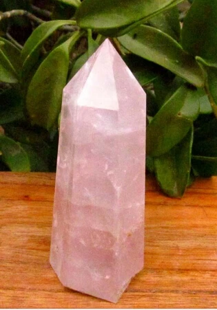 

A 327320g long AAA NATURAL ROSE QUARTZ CRYSTAL POINT Healing (0601)