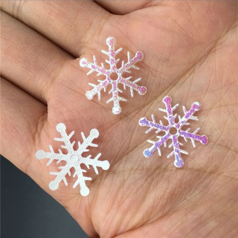 300pcs Shiny Delicate Snowflake Ornaments Christmas Tree Party Home Decor decals snowflakes decoration frozen party