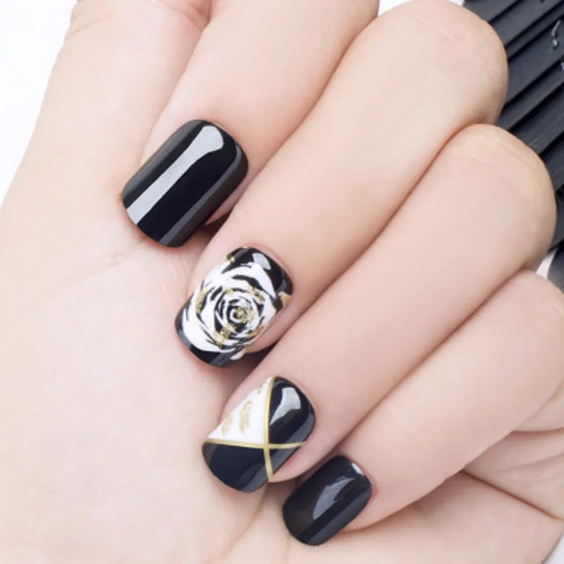 

New 30 Tips Full Cover Vintage Black White Line False Nails Finished Short Design Nail Tips Artificial Fake Nails DL