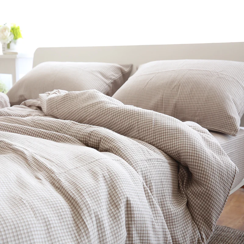 

Northern Europe brief waffle style solid color four pcs bedding sets high quality 100% cotton duvet cover bedsheet 2Pillowcases