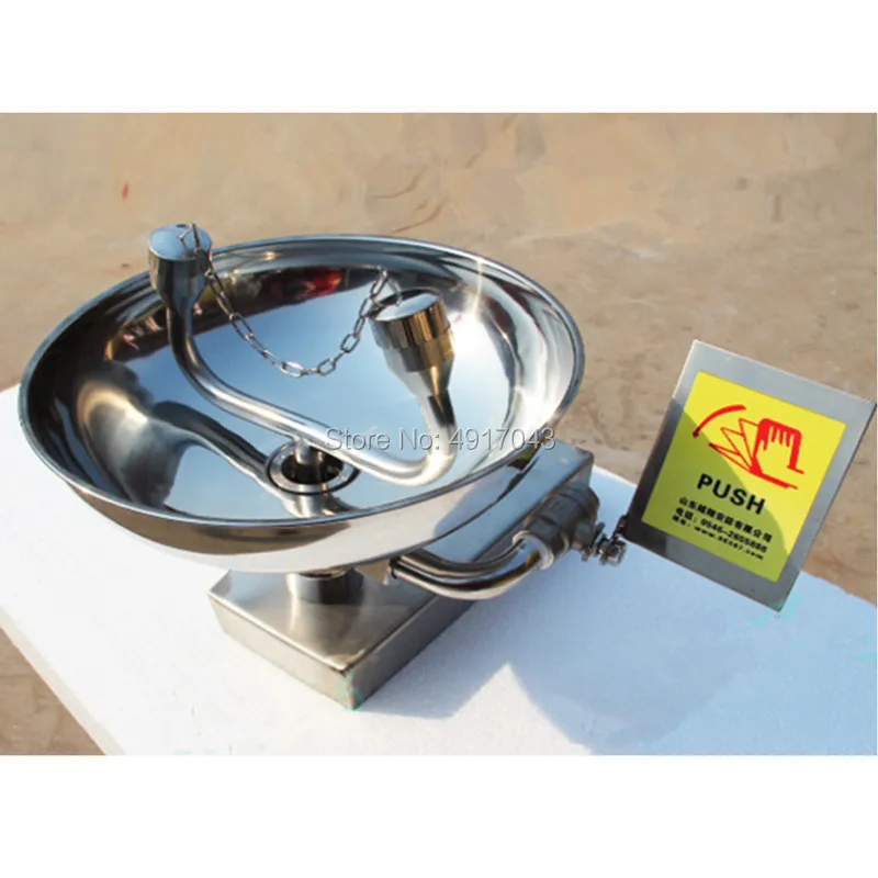 304 Wall Mounted Eyewash 2