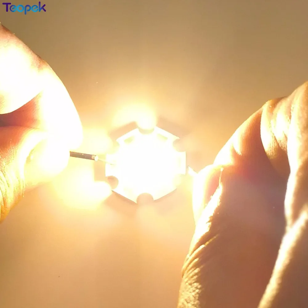 楽天市場】CREE XHP70 LED懐中電灯 フラッシュライト 強力 超高