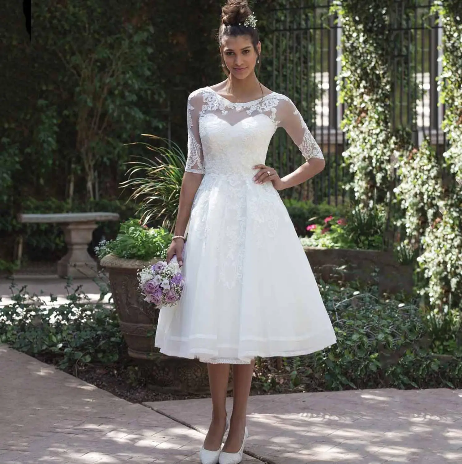 

vestido de noiva curto 2019 New Fashion Sheer Scoop Half Sleeve Knee Length Short Wedding Dress Cheap Lace Appliques Bridal Gown