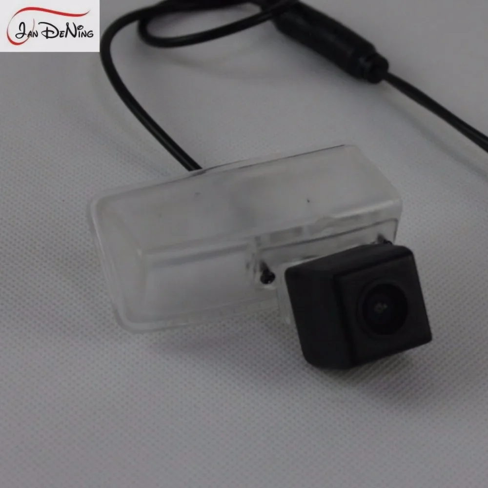 HD 1280x720p Rear Reversing Camera Integrated in Number Plate Light License Rear View Backup Camera for Toyota Yaris 2004 2006 2007 2008 2009 2010 2011 2012 Vitz