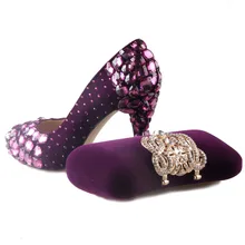 Elegante flock dark purple closed toe kristall strass schuhe mit passender kupplung handtasche krone sparkle outfit party hochzeit