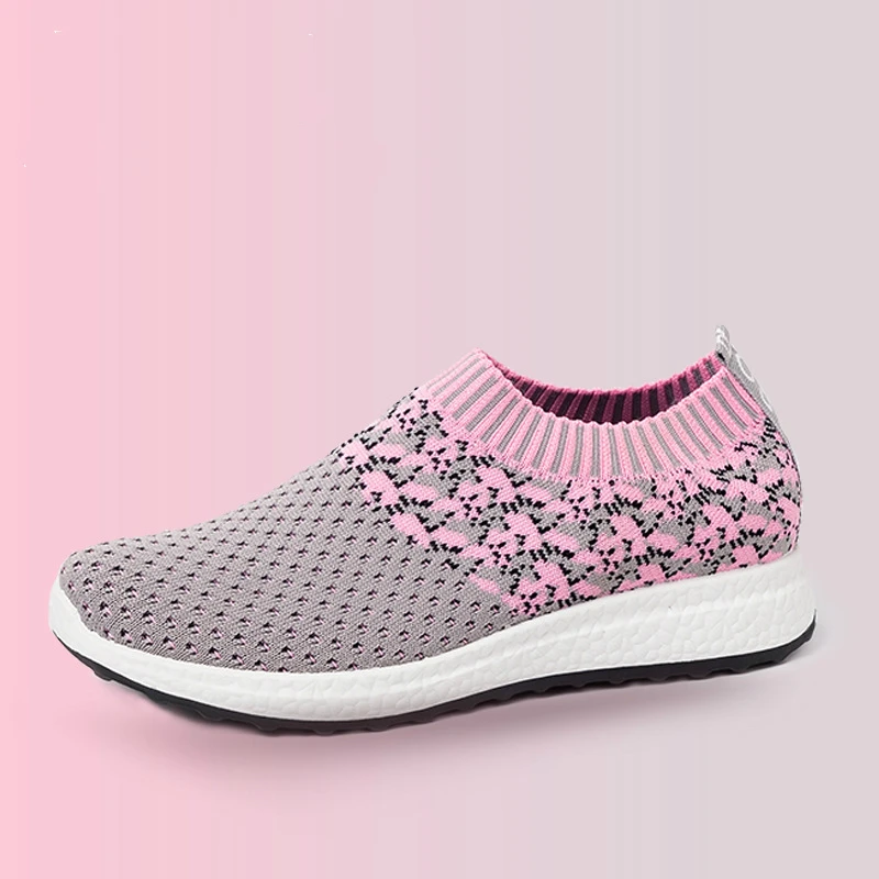 

2019 New Women Shoes Flat Platform Shoes Woman Socks Shoes Stretch Fabric Mixed Colors Loafers Fashion Sneakers Slip-On Non-slip