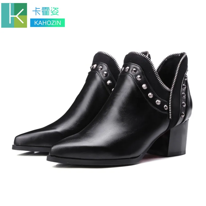 

2018 new pointed punk women's retro ankle boots fashion luxury shoes women designers Red sole Metal decoration gray black