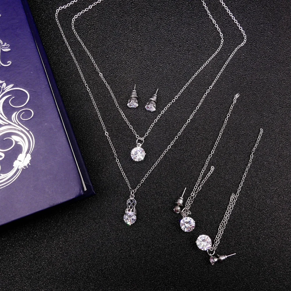 

European and American hot-selling women's ear nails Necklace Earrings Set alloy plating color retention Jewelry Necklace Set