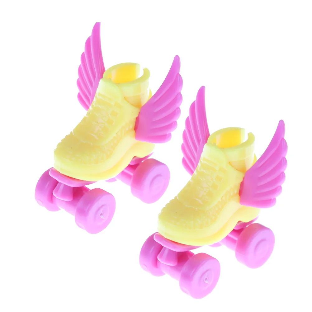 1Pair/2Pcs Roller Skate Fancy Doll Shoes Toys 3cm Kids Toy Roller for