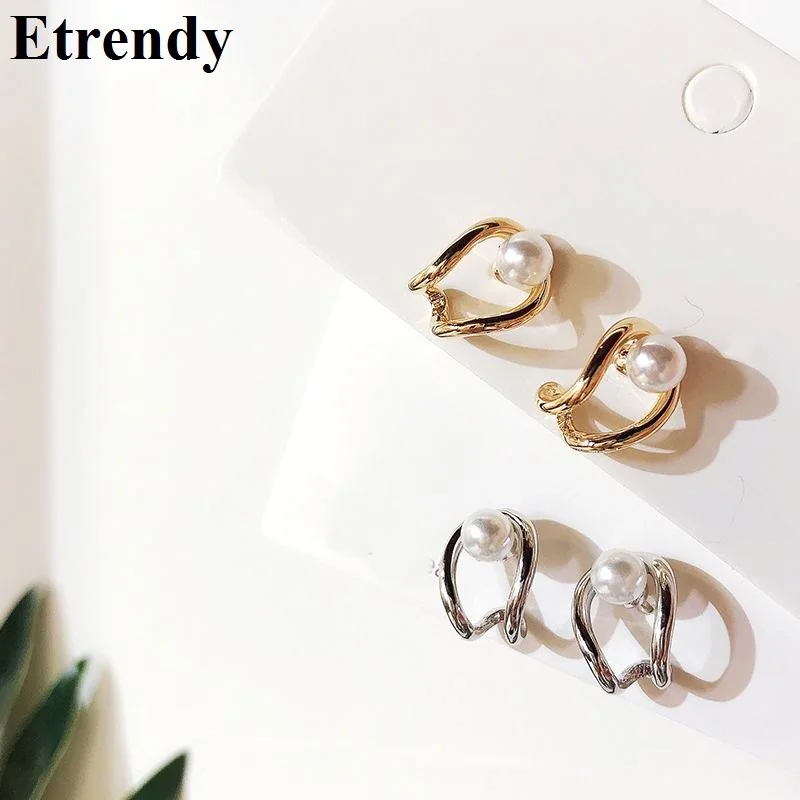 

Korean Simple Metal U Shaped Earrings For Women Delicate Small Earrings 2019 Fashion Jewelry Wholesale Bijoux Cute Gold/Silver