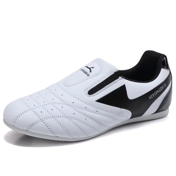 

Kids Taekwondo shoes Child Professional Training Sport Wrestling shoes kickboxing woman Adult male female tae kwon do Sneakers