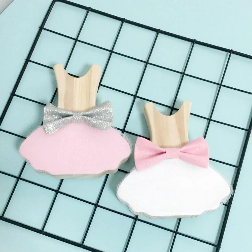 

Nordic Lovely Wooden Bowknot Dress Kids Room Nursery Home Decor Photo Props