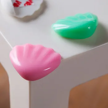 

Infant Silicone Ocean Shape Crash Protection Luminous Guards Table Desk Edge Corner Safety Guards Crash Hook Baby Safety