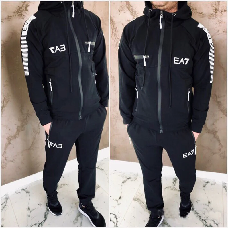 Men Track Suit Hooded Jacket Sweatsuit Mens Sports Suits brand 2 pieces set Men Jogger Set Printed Tracksuit Men Clothes 2019