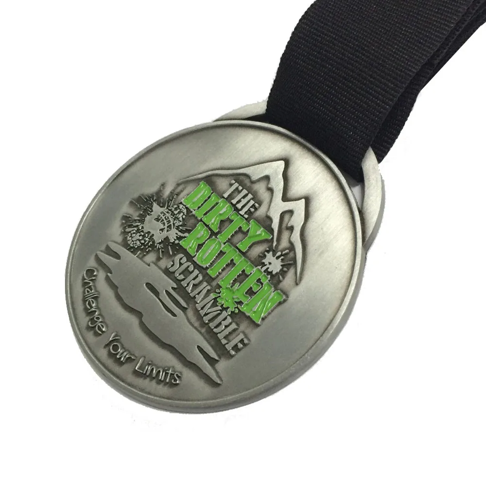 медаль умники и умницы. Reverse side of the medal патч. медная медалька. Reverse side of the medal шеврон. Riverside of the medal.