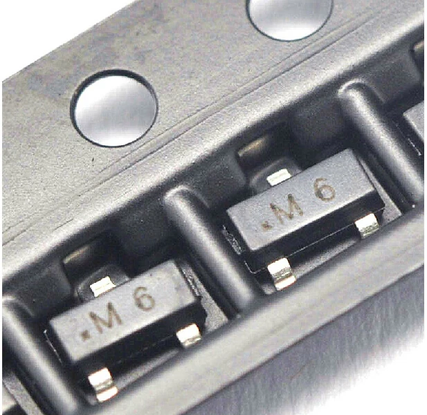 S9015 M6 SOT 23 PNP SMD Transistor 50pcs A105-in Integrated Circuits ...