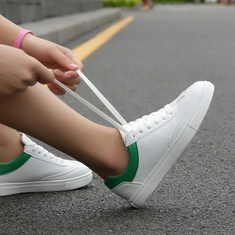 

Small white shoes new student walking shoes breathable wear leisure 2019